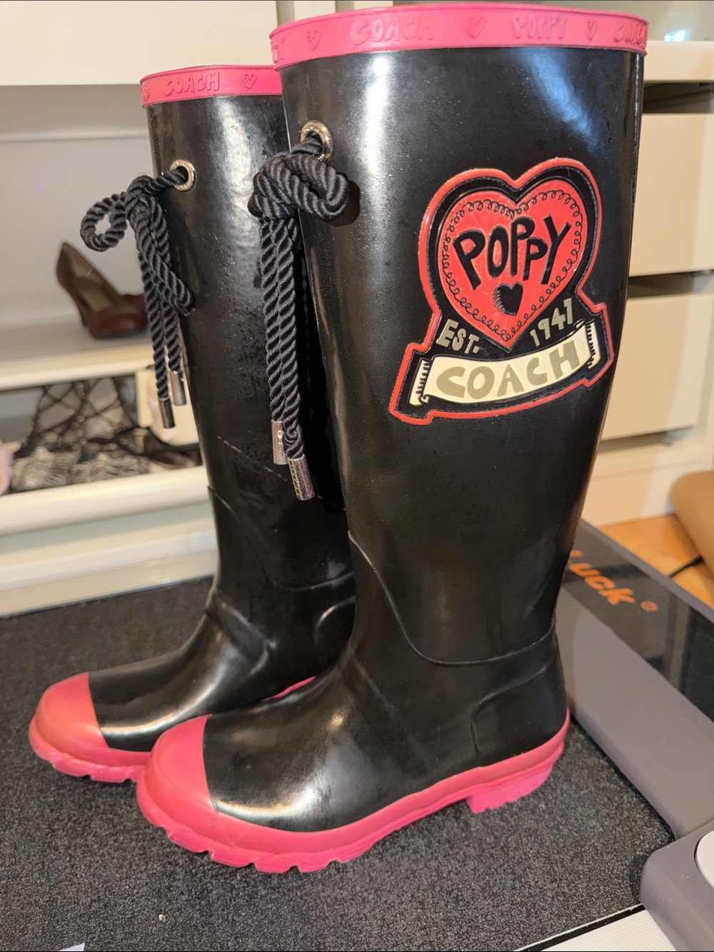 Coach Poppy Black & Pink Rain Boots size 6